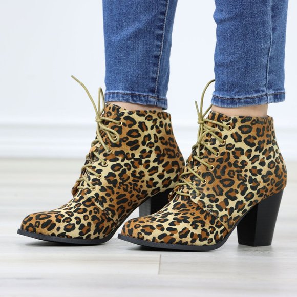 Leopard Lace-Up Block Cone High Heeled Ankle Boots Synthetic Suede Rounded Toe - Picture 10 of 10